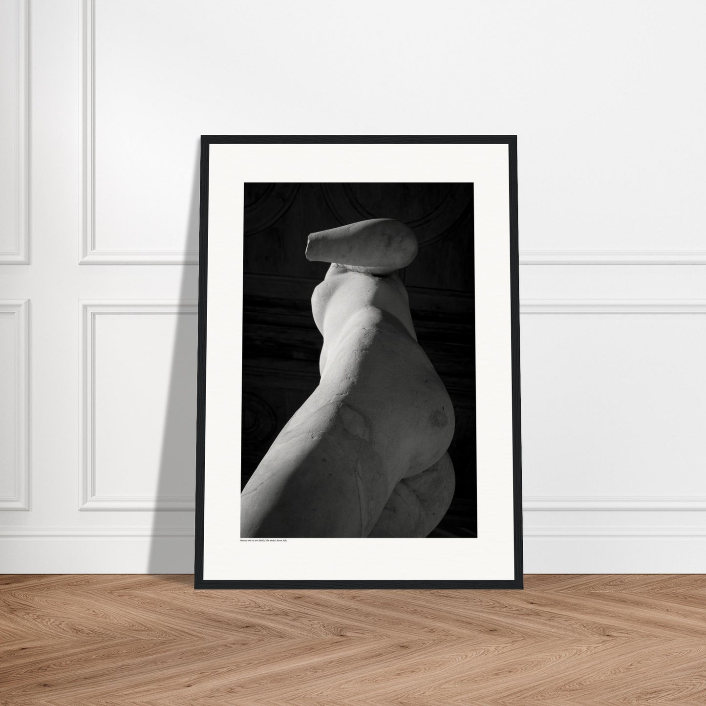 Woman with no arm
